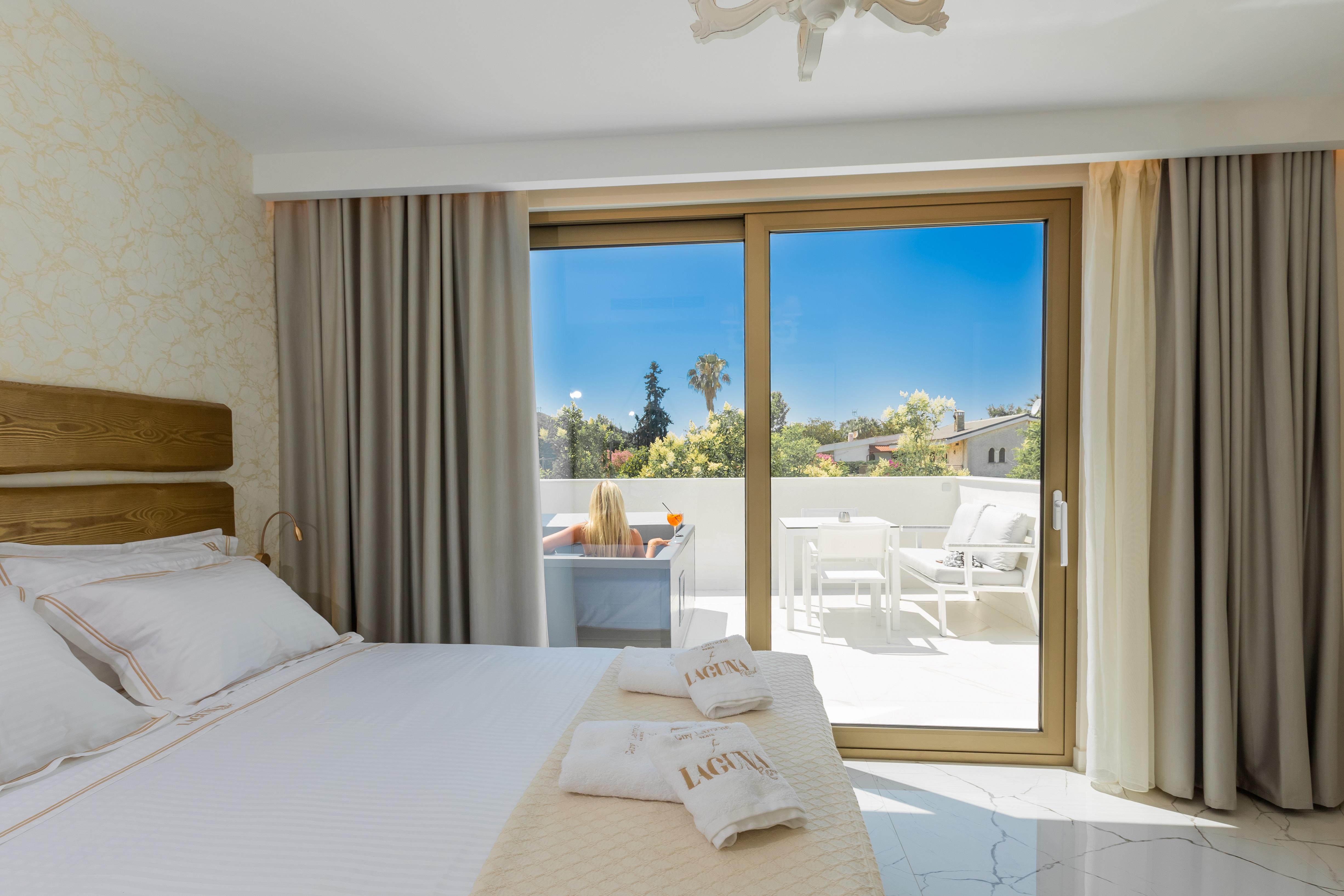 חניוטי Laguna Resort By Diomedes Group מראה חיצוני תמונה